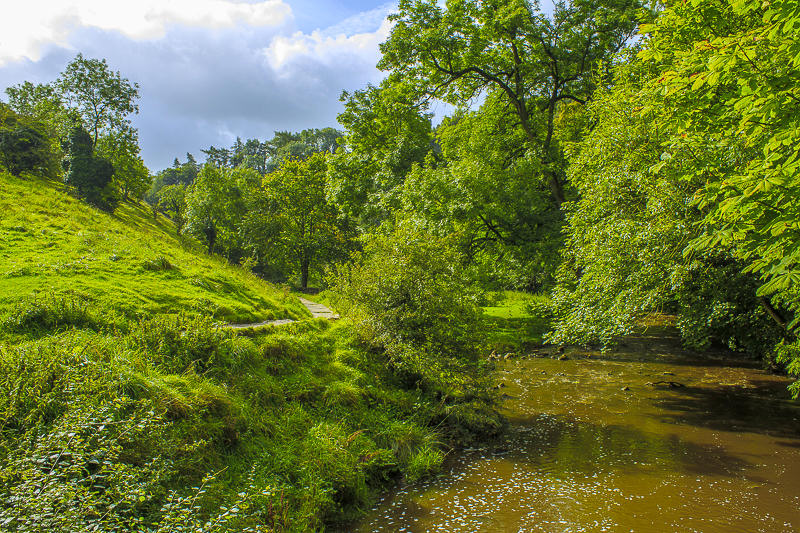 Dove Dale Dove Dale